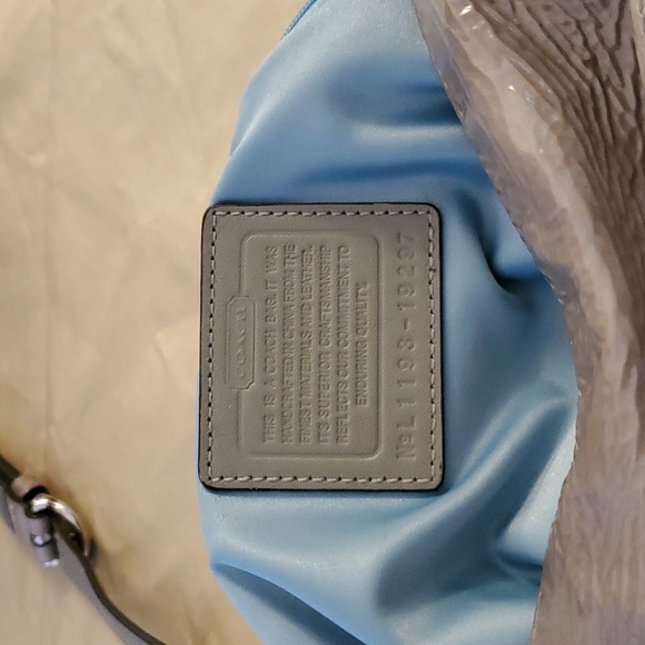 Handbag - Picture 6 of 6